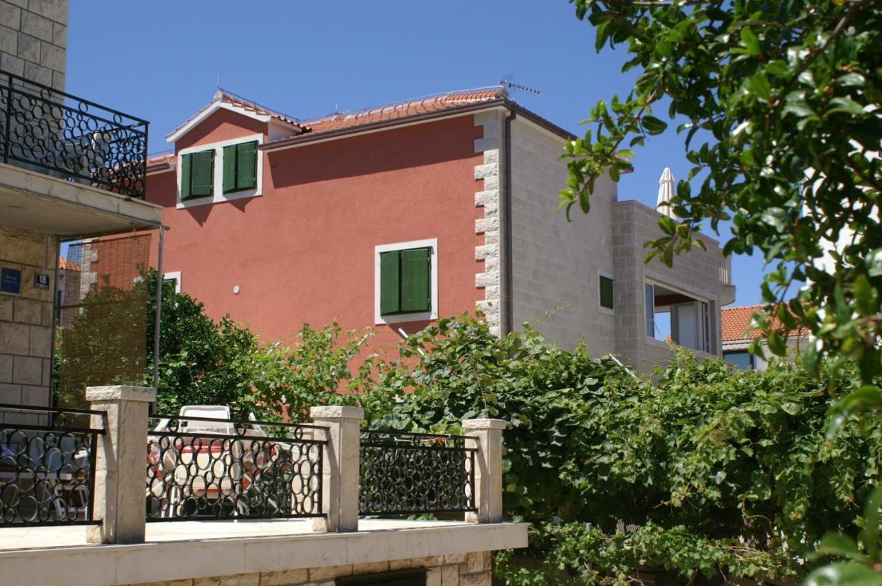 Apartments By The Sea Supetar, Brac - 4274 Экстерьер фото
